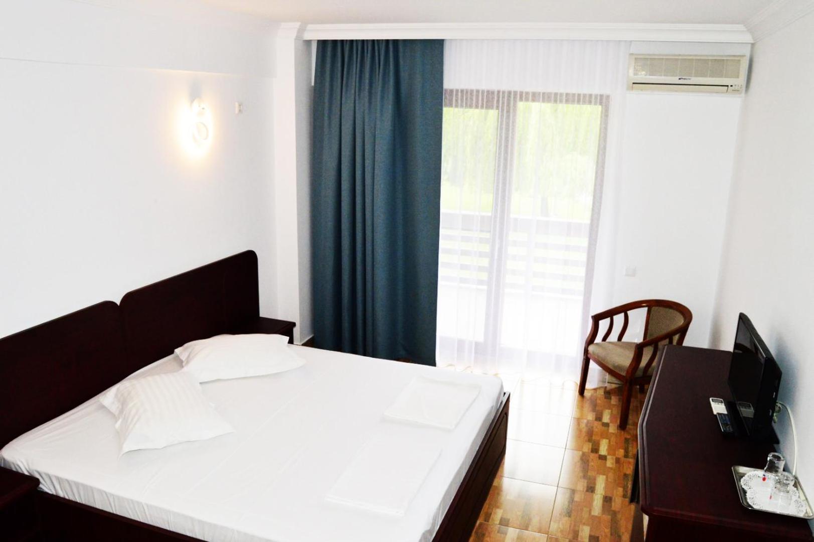 Puflene Resort Murighiol Eksteriør billede